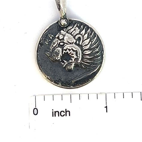 David yurmsn lion amulet